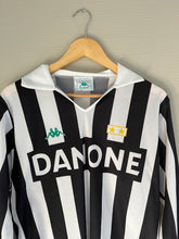 Afbeelding in Gallery-weergave laden, Juventus 1992/93 Home Shirt Longsleeve L
